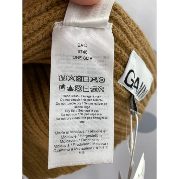 Ganni NWT Rib Knit Scarf Recycled Wool Ribbed Half Size Tan One Size New - Picture 9 of 11
